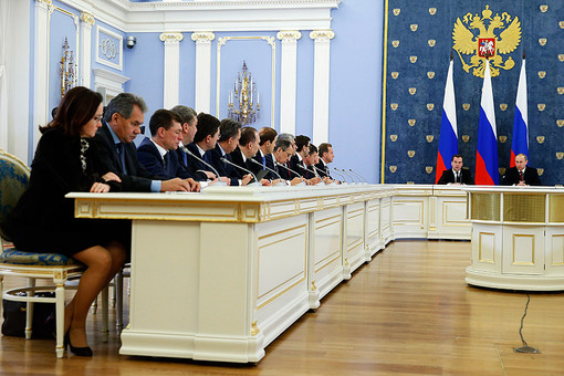 Владимир Путин не готов менять правительство